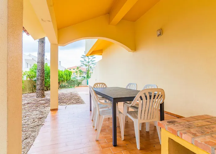 Vakantiehuis House At Peniche - Consolacao *