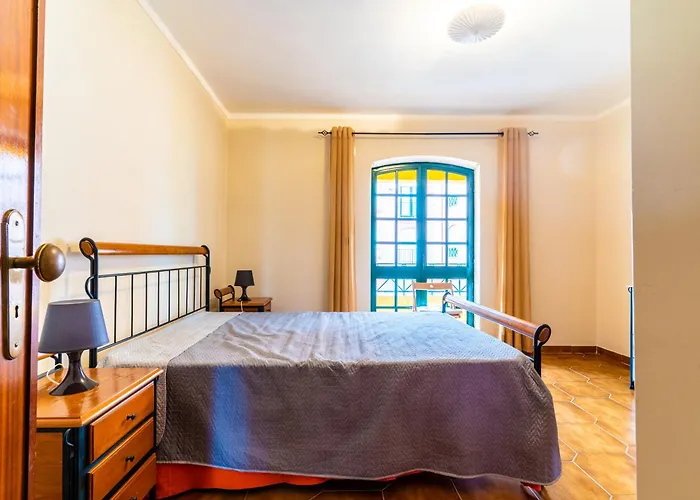 Vakantiehuis House At Peniche - Consolacao