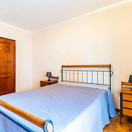 House At Peniche - Consolacao アトウギア・ダ・バレイア