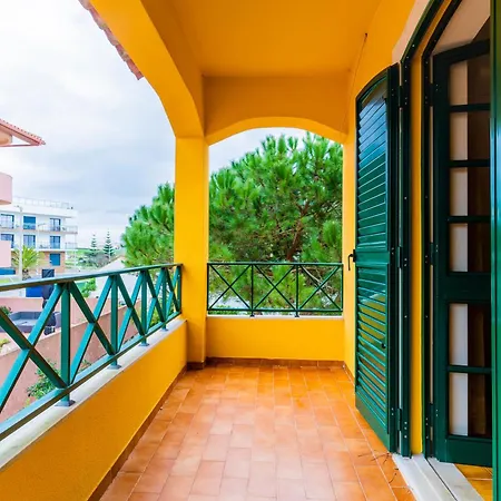 Dom wakacyjny Beach House Peniche - Consolacao Beach *