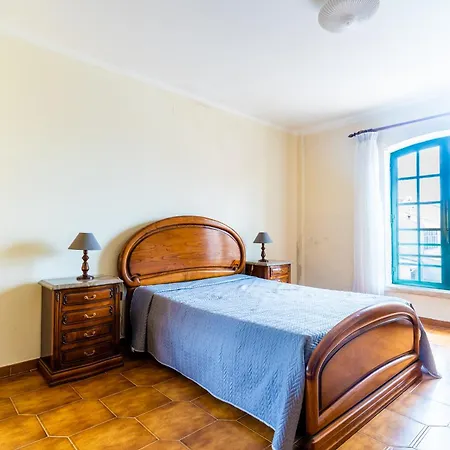 House At Peniche - Consolacao アトウギア・ダ・バレイア